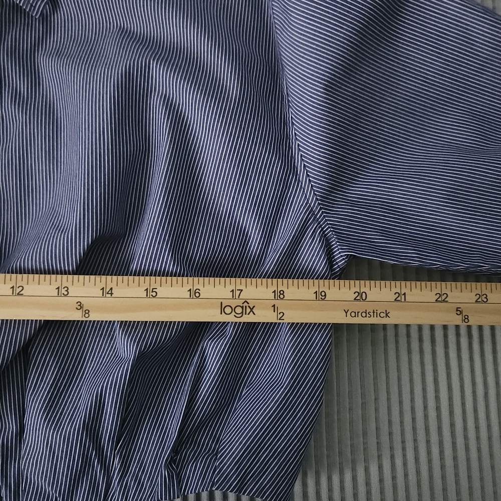 GAP Womens Large Cropped Pinstripe Shirt Navy Blue Office Siren Quiet Luxury 100 - Picture 9 of 9